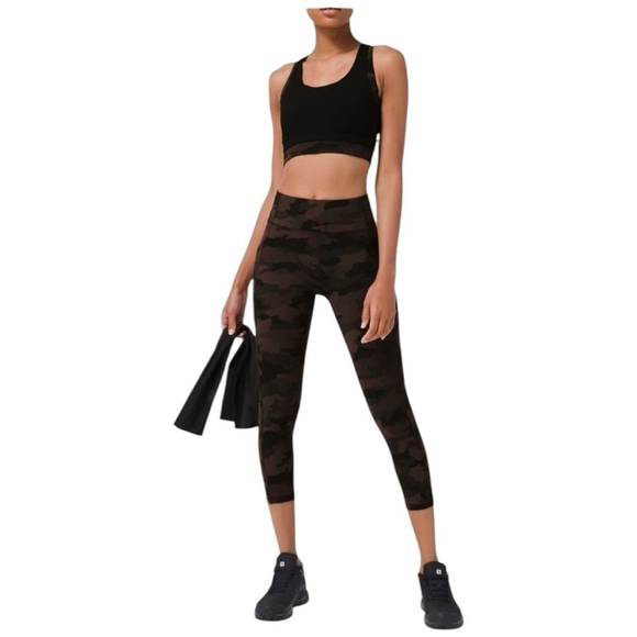 Lululemon Premium Invigorate Hi Rise Legging Size 8 Brown Camo Black Multi - Picture 1 of 13